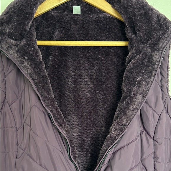 NWOT Free Country Women's Deep Purple Vest - Picture 5 of 9